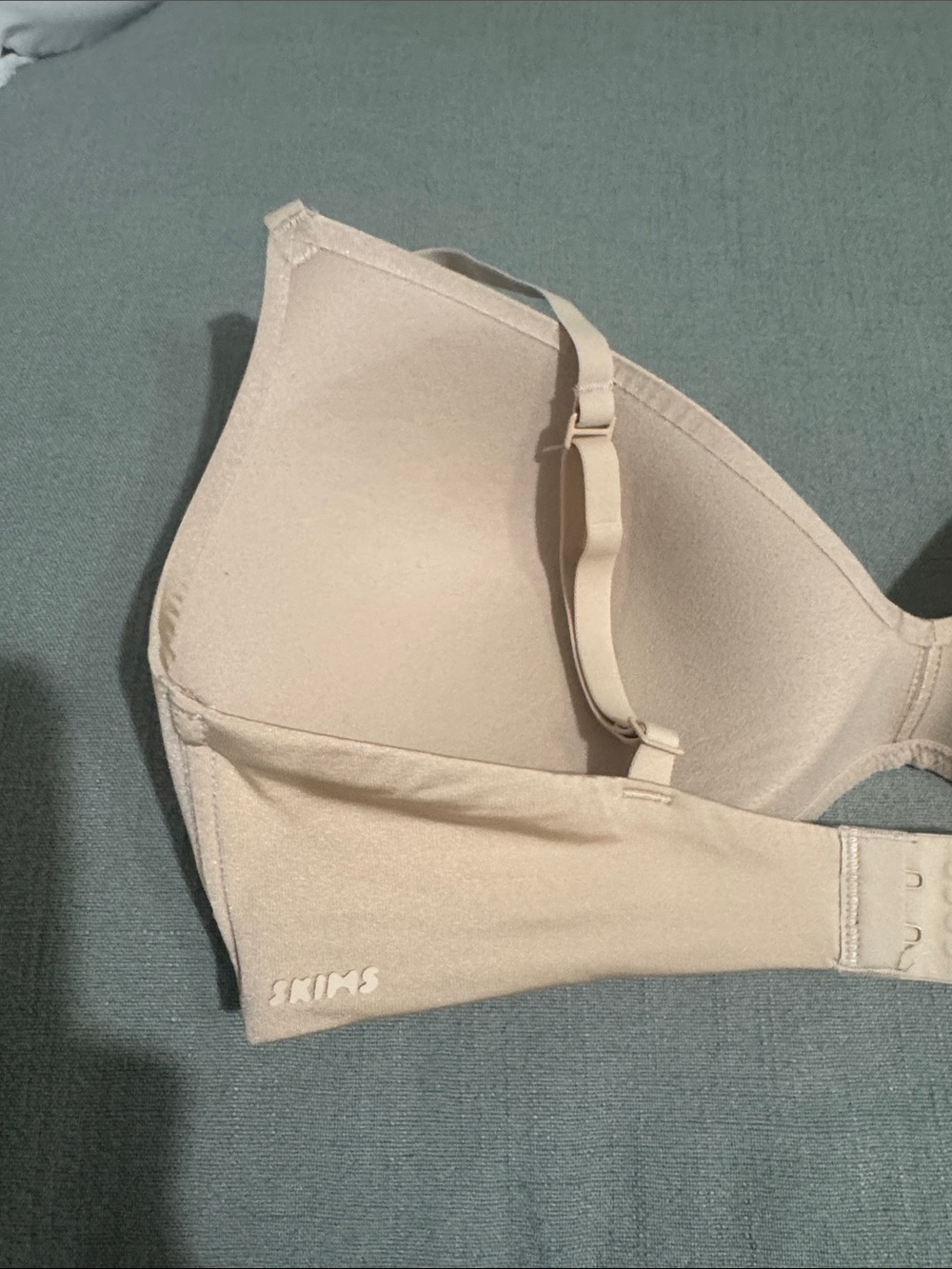 SKIMS Beige Wireless Scoop Bra